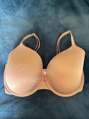 Victoria's Secret Light Blush T-Shirt Bra 34G
